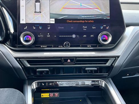 Certified 2026 Lexus TX 350 AWD w/ Technology Package image 34