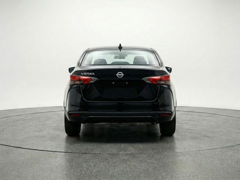 Used 2025 Nissan Versa SV image 7