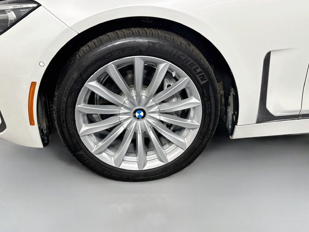 Used 2020 BMW 740i RWD image 37
