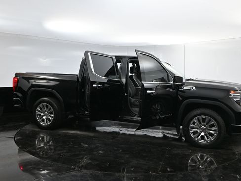 Used 2022 GMC Sierra 1500 Denali w/ Technology Package image 35