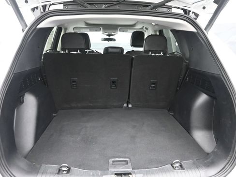 Used 2022 Ford Escape SEL w/ Technology Package FWD image 11