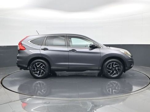 Used 2016 Honda CR-V SE image 4