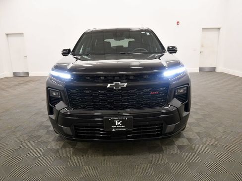 Used 2024 Chevrolet Traverse RS AWD/4WD image 11