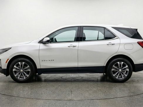 Used 2025 Chevrolet Equinox LT FWD image 5
