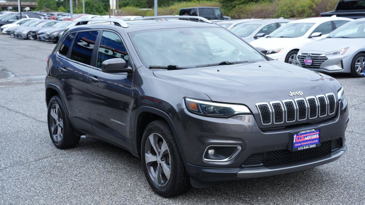Used 2019 Jeep Cherokee Limited AWD/4WD image 3