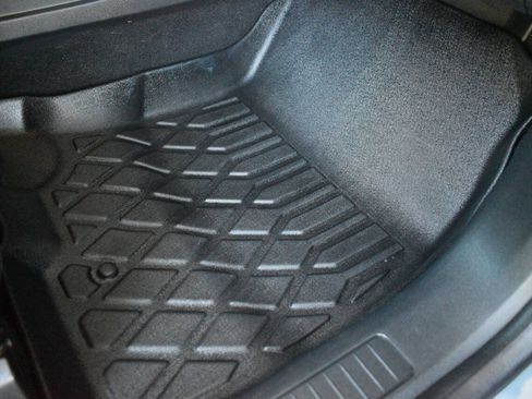 Used 2024 Ford Escape ST-Line w/ Equipment Group 301A FWD image 22