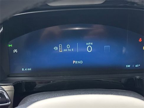 New 2026 Lincoln Corsair Premiere image 25