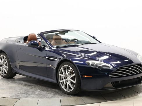 Used 2014 Aston Martin V8 Vantage Roadster image 75