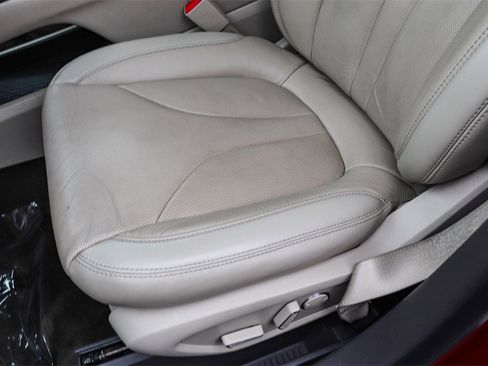 Used 2017 Lincoln MKX Reserve image 26