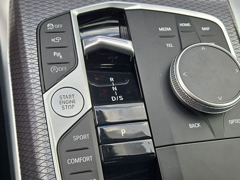 Certified 2025 BMW 440i xDrive Coupe w/ Premium Package image 16