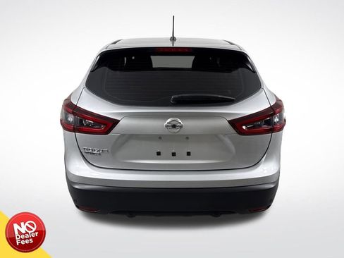 Used 2022 Nissan Rogue Sport S FWD image 5