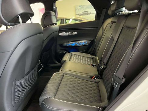 Used 2025 Genesis GV70 3.5T Sport w/ Sport Advanced Package AWD/4WD image 10