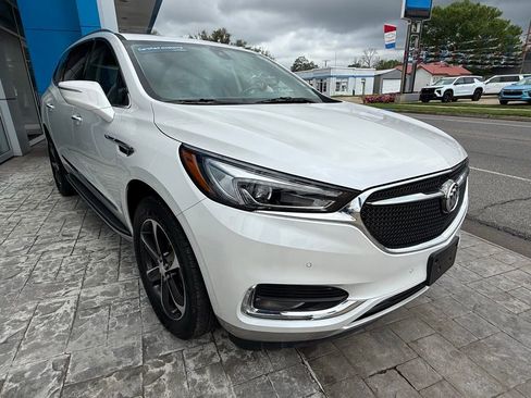 Used 2020 Buick Enclave Premium w/ LPO, Luxury Package image 5