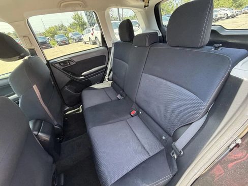 Used 2016 Subaru Forester 2.5i w/ Popular Package #1 AWD/4WD image 17