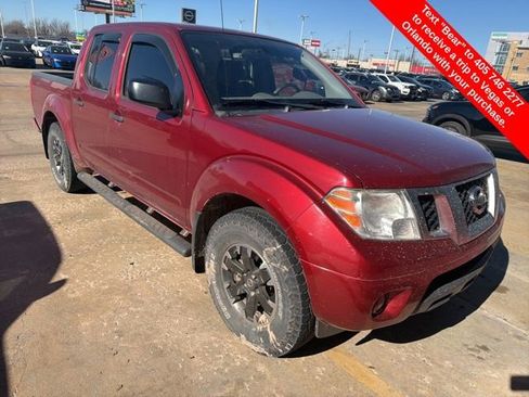 Used 2019 Nissan Frontier Desert Runner image 2