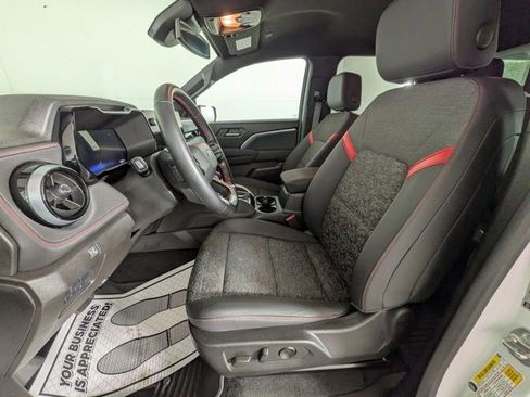 Certified 2024 Chevrolet Colorado Z71 w/ Z71 Convenience Package 2 image 23