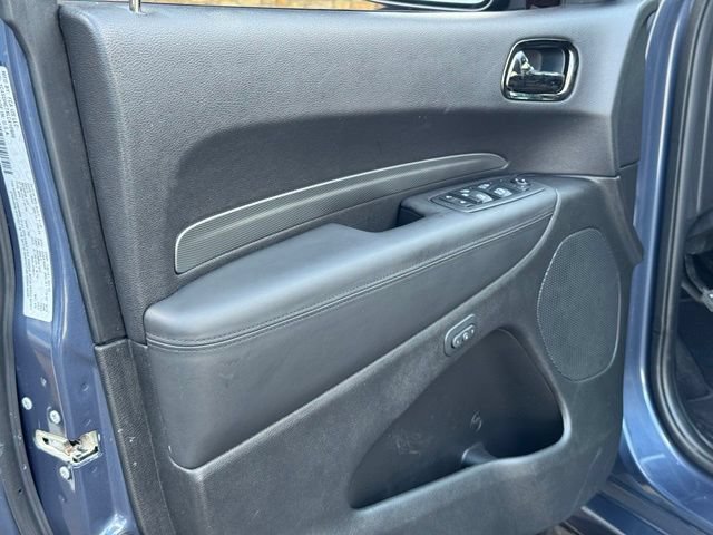 Used 2020 Dodge Durango R/T w/ Blacktop Package RWD image 22