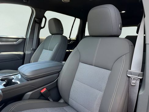 New 2026 GMC Acadia Elevation w/ LPO, Floor Liner Package FWD image 9