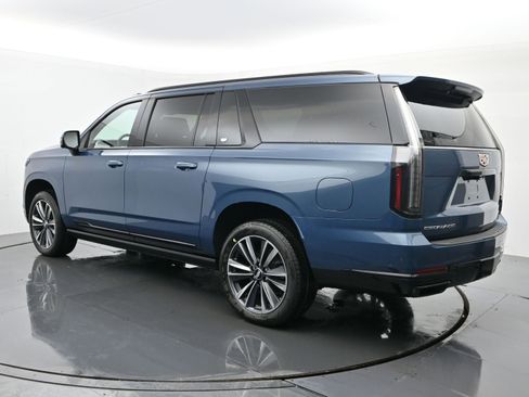 New 2026 Cadillac Escalade ESV Sport image 3
