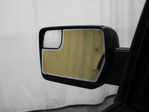 Used 2012 Ford F150 XLT w/ XLT Chrome Pkg AWD/4WD image 9