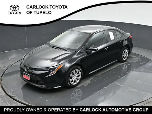 Used 2024 Toyota Corolla LE FWD image 34