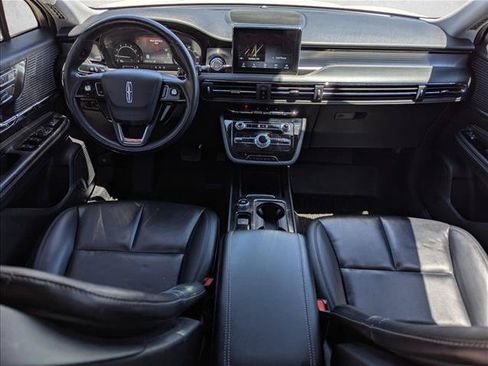 Used 2021 Lincoln Corsair AWD image 17