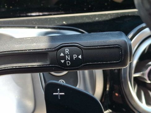 Certified 2023 Mercedes-Benz GLB 250 4MATIC image 12