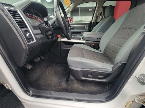 Used 2017 RAM 1500 Big Horn image 13