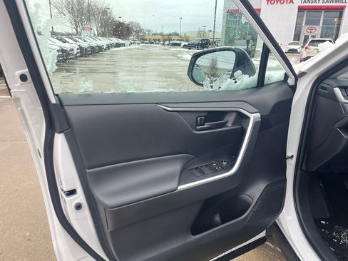 New 2025 Toyota RAV4 LE image 11
