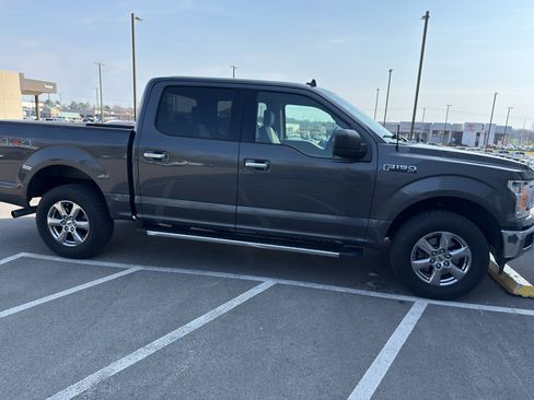 Used 2019 Ford F150 XLT w/ XTR Package image 5