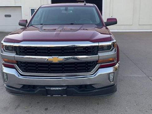 Used 2018 Chevrolet Silverado 1500 LT w/ All Star Edition image 4