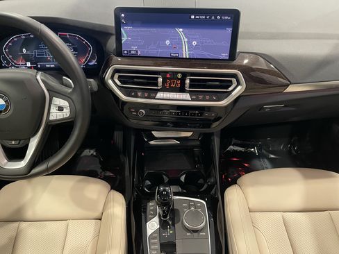 Certified 2024 BMW X3 xDrive30i w/ Premium Package AWD/4WD image 17