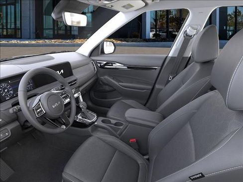 New 2026 Kia Seltos EX image 17