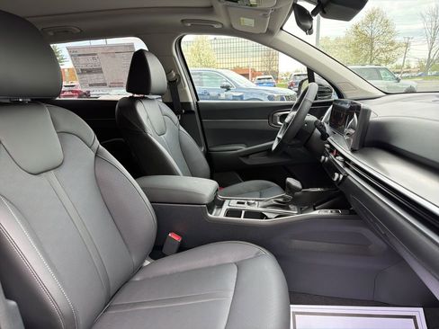 New 2026 Kia Sorento S AWD/4WD image 11
