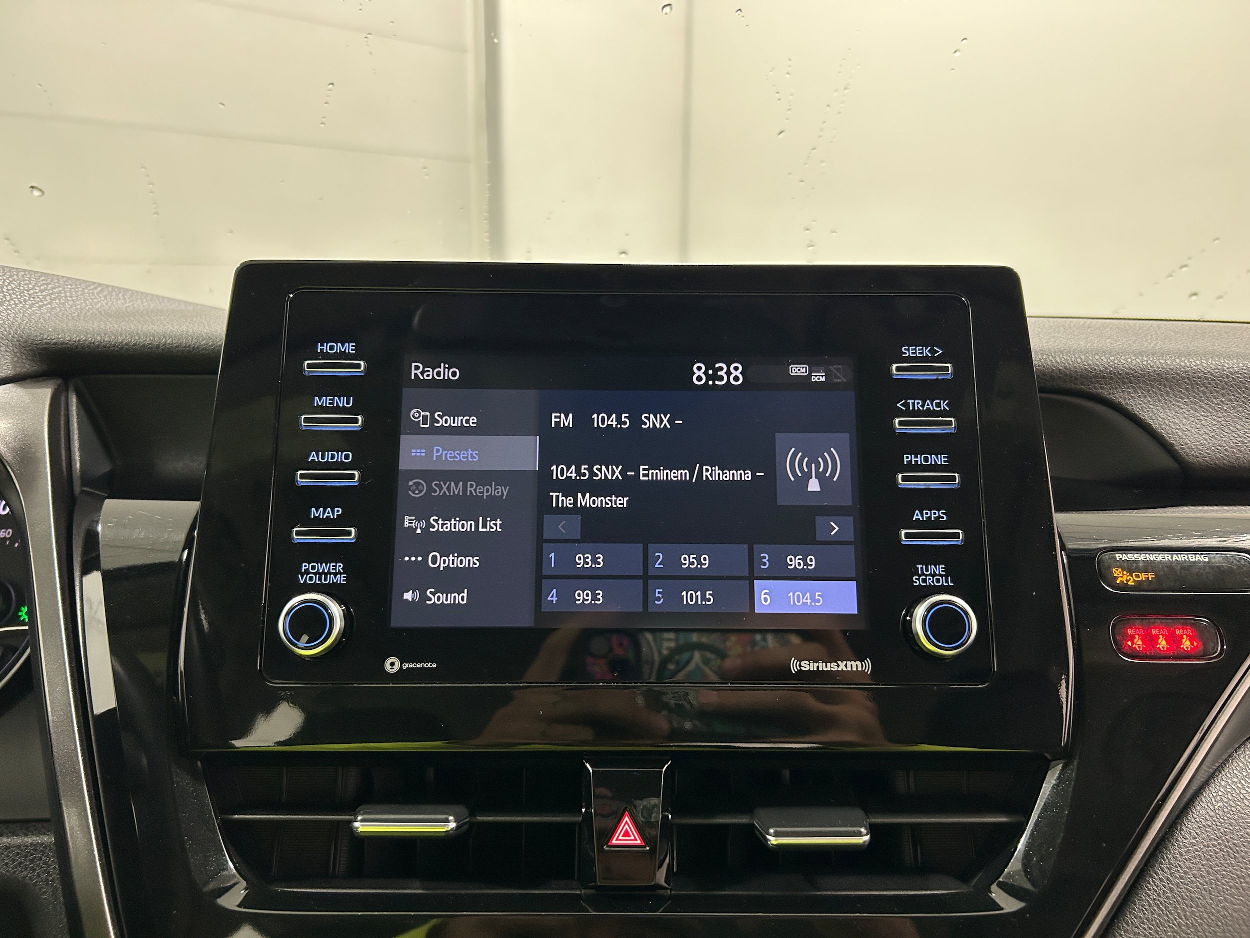 Used 2023 Toyota Camry SE w/ Cold Weather Package AWD/4WD image 5