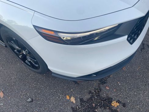 New 2025 Honda Accord SE image 24