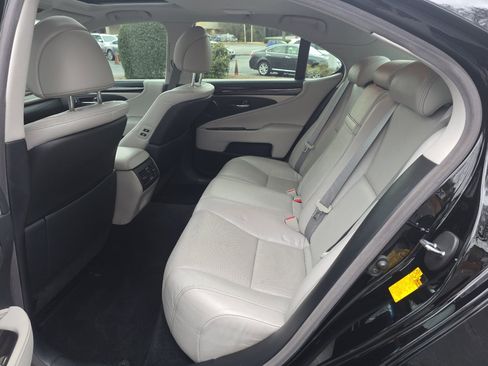 Used 2013 Lexus LS 460 image 15