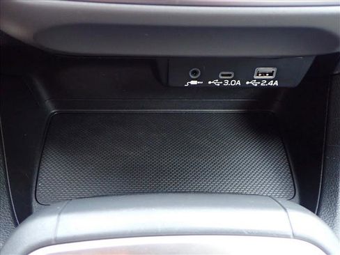 Certified 2024 Subaru Crosstrek 2.0i Premium image 18