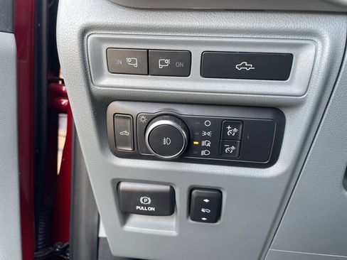 Certified 2021 Ford F150 XLT w/ Equipment Group 302A High image 14