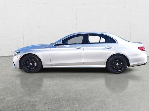 Used 2022 Mercedes-Benz E 350 Sedan w/ AMG Line Exterior image 8