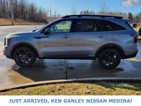 Used 2024 Kia Sorento SX image 6