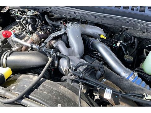Used 2023 Ford F250 Lariat w/ Chrome Package AWD/4WD image 33
