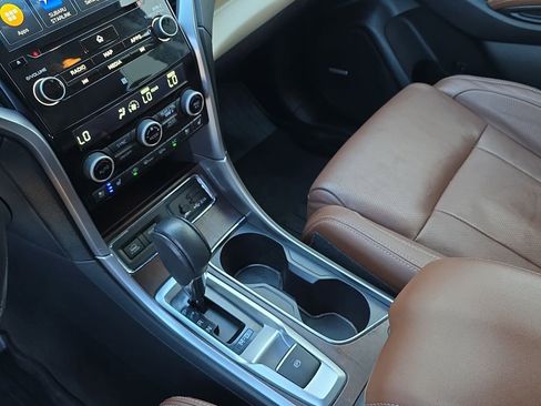 Used 2019 Subaru Ascent Touring w/ Popular Package #2 AWD/4WD image 28
