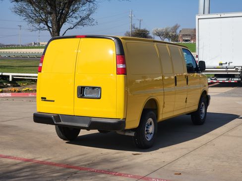 New 2025 Chevrolet Express 2500 image 13