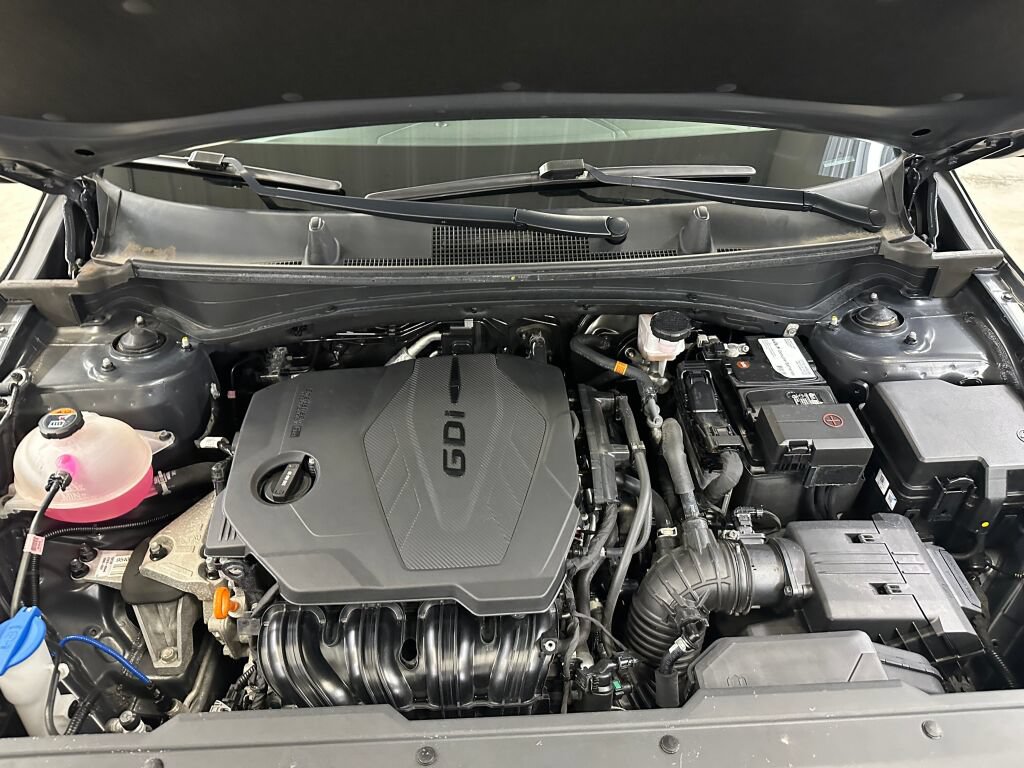 Used 2023 Kia Sportage EX FWD image 34
