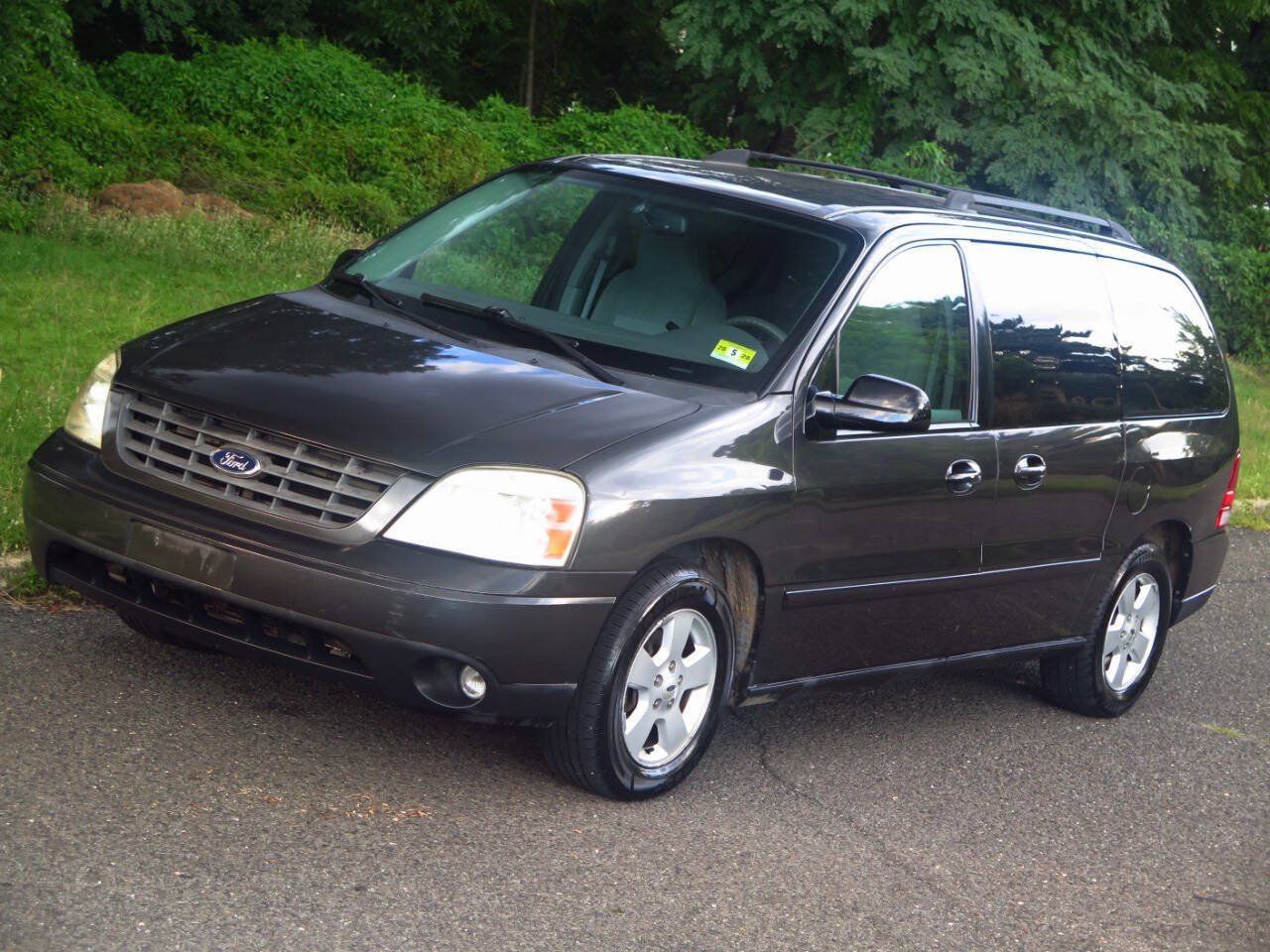 Used 2007 Ford Freestar SE FWD image 17