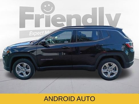 Used 2023 Jeep Compass Latitude w/ Convenience Group AWD/4WD image 10