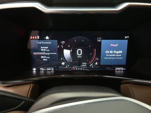 Used 2024 GMC Canyon Denali image 6