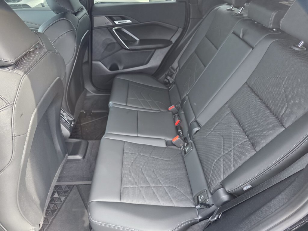 Used 2026 BMW X1 xDrive28i w/ Technology Package AWD/4WD image 14