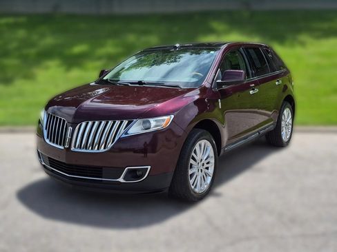 Used 2011 Lincoln MKX 2WD w/ 102A Rapid Spec Order Code image 4